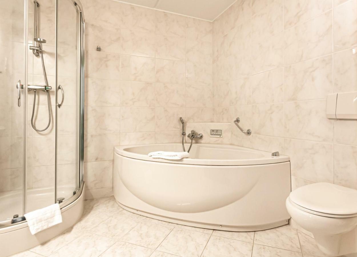 Hotel Iselmar Lemmer Ngoại thất bức ảnh